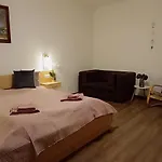 公寓式酒店 Borisz 4*