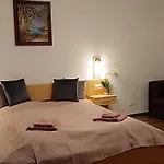 Borisz 公寓式酒店 4*