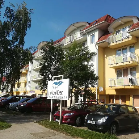 Borisz Aparthotel *