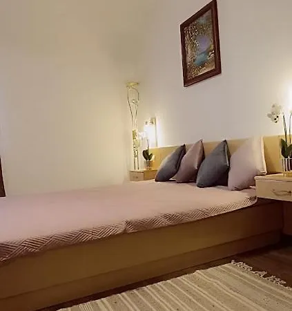 Borisz Aparthotel 4*